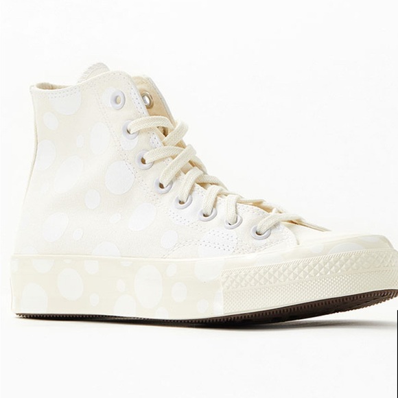 Converse Women’s Ivory Polka Dot Chuck Taylor 70 High Top Sneakers Size 8.5 - Picture 1 of 11